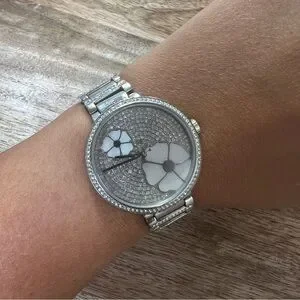 Michael Kors | Accessories | Michael Kors Courtney Steel  display picture 3